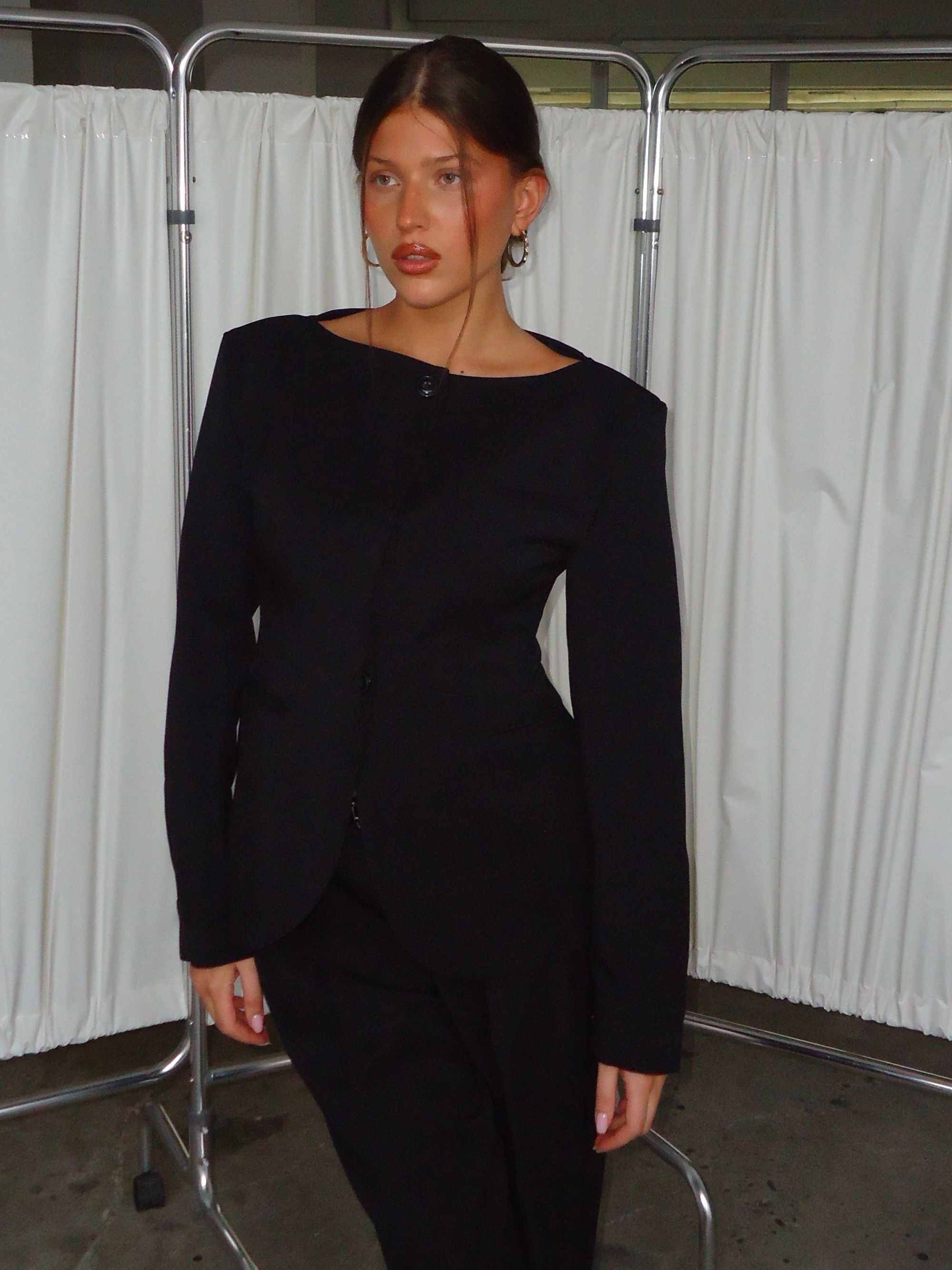 Tailored Fitted Vest with Boat Neck in Black