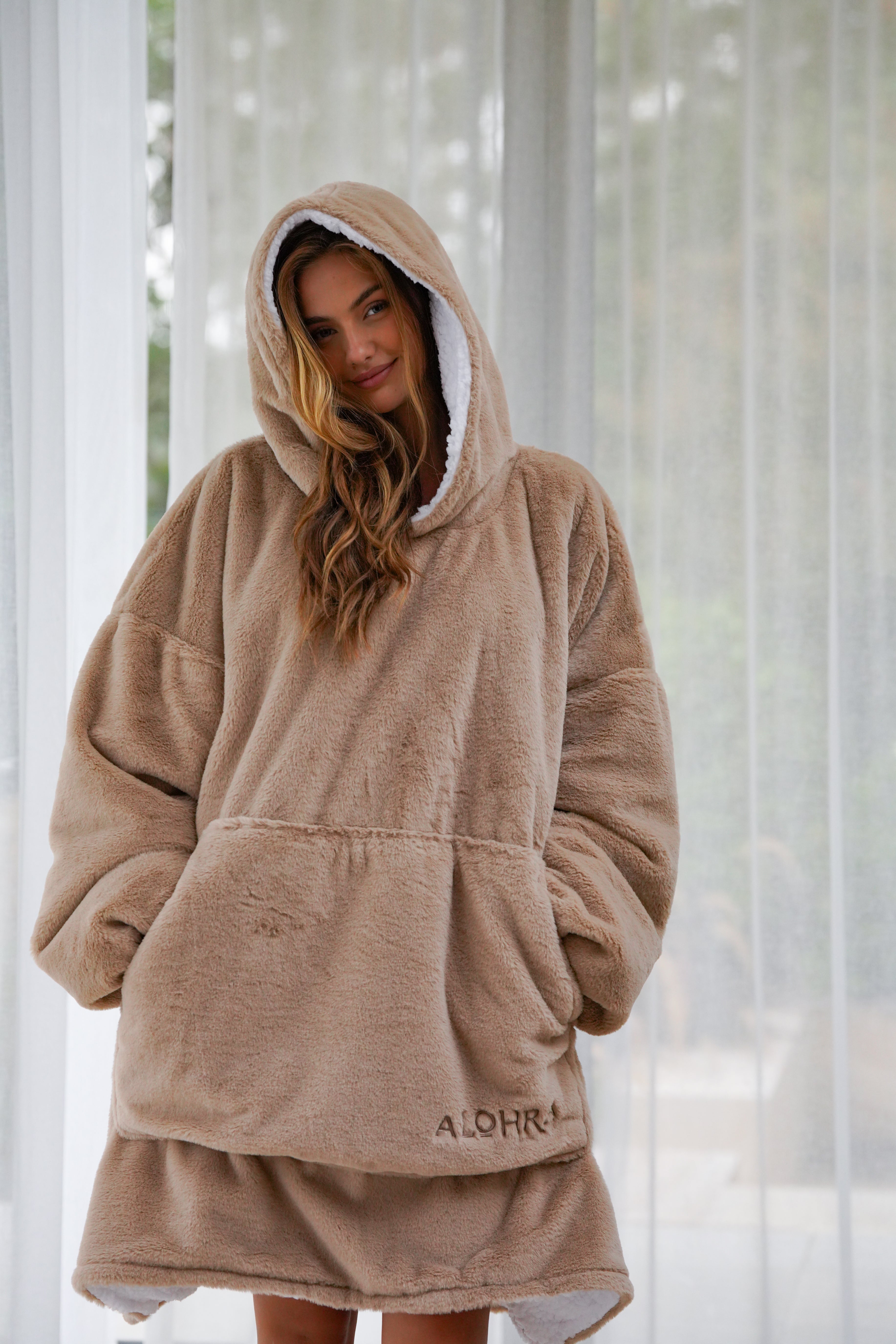 Oversized Hoodie Almond