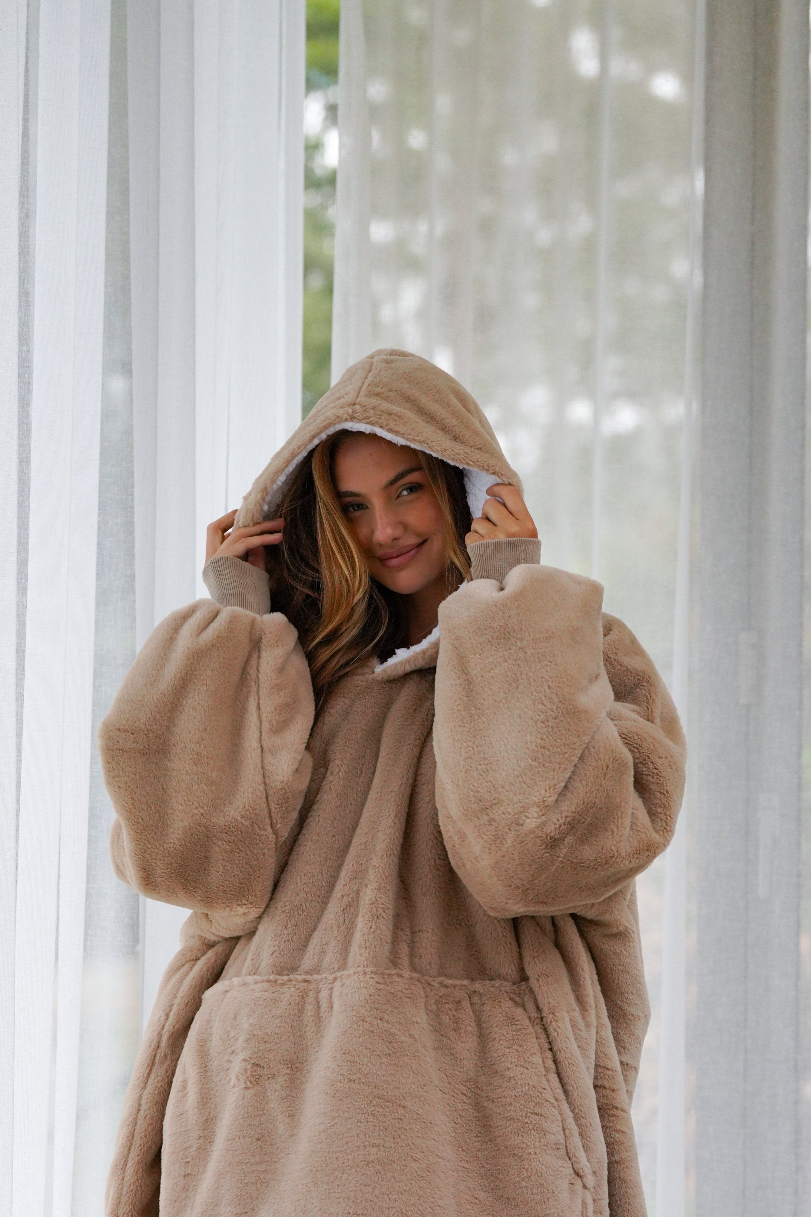 Oversized Hoodie Almond