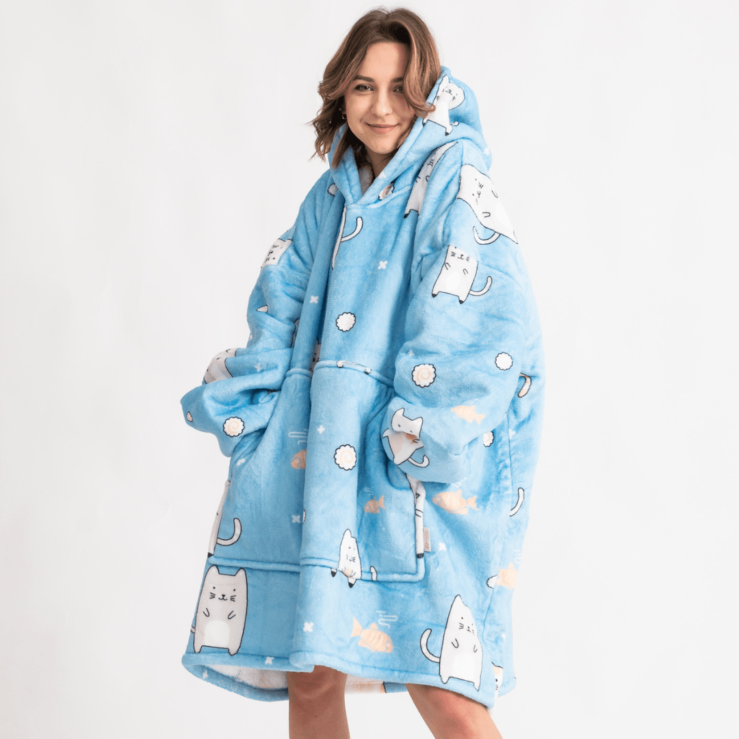 Oversized Hoodie with White Kittens