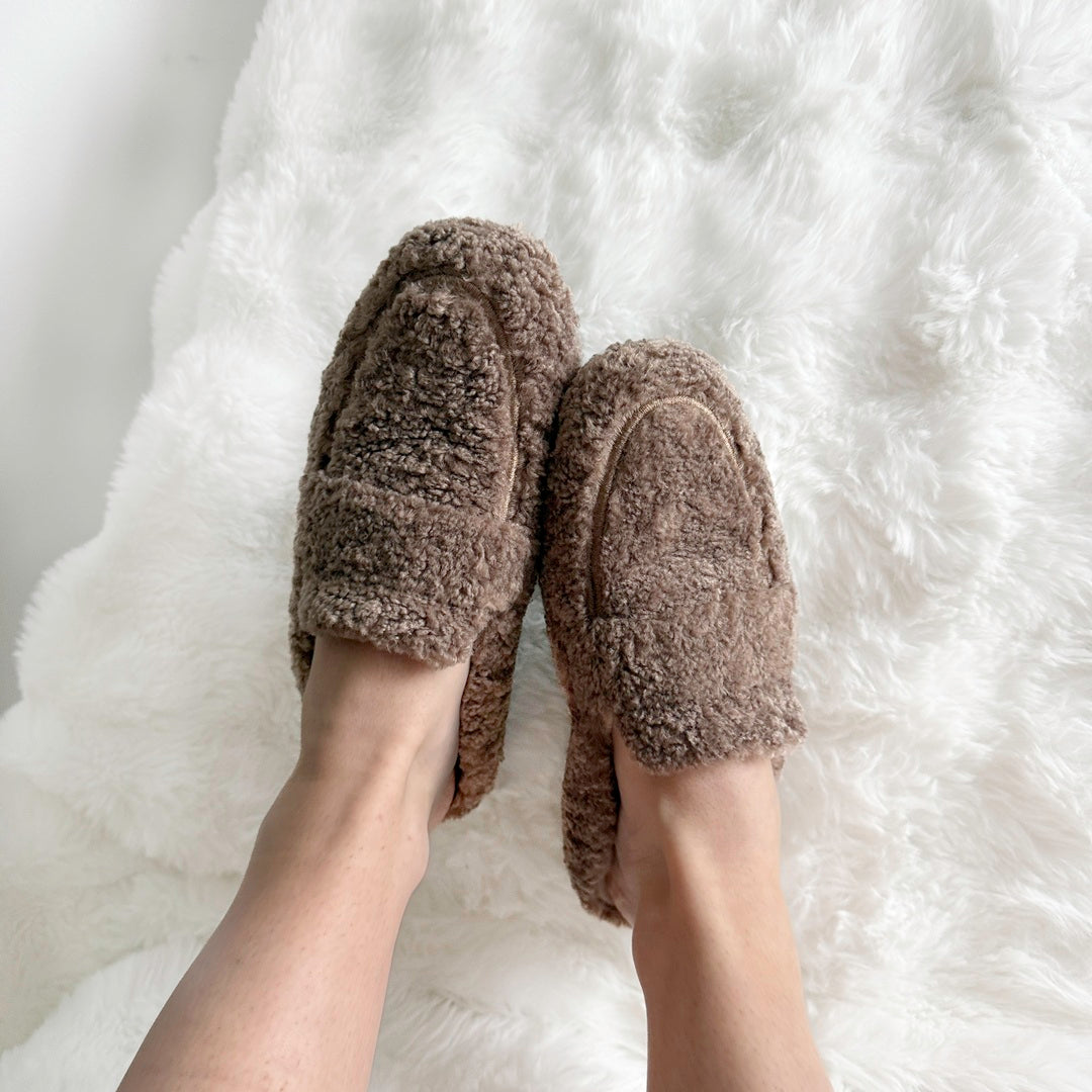 Ava Teddy Macias Slippers